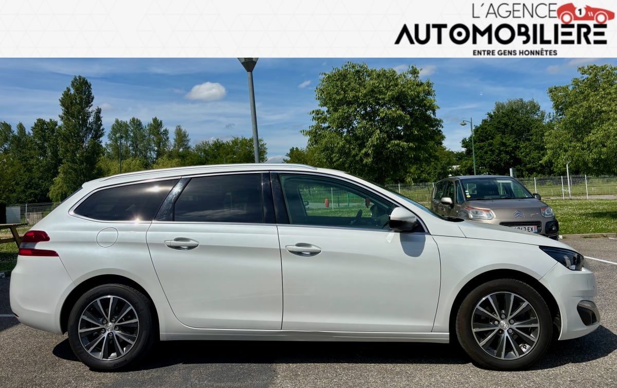 Peugeot 308 SW 1.6 HDI ALLURE 120cv - Courroie de distribution Neuve — 2