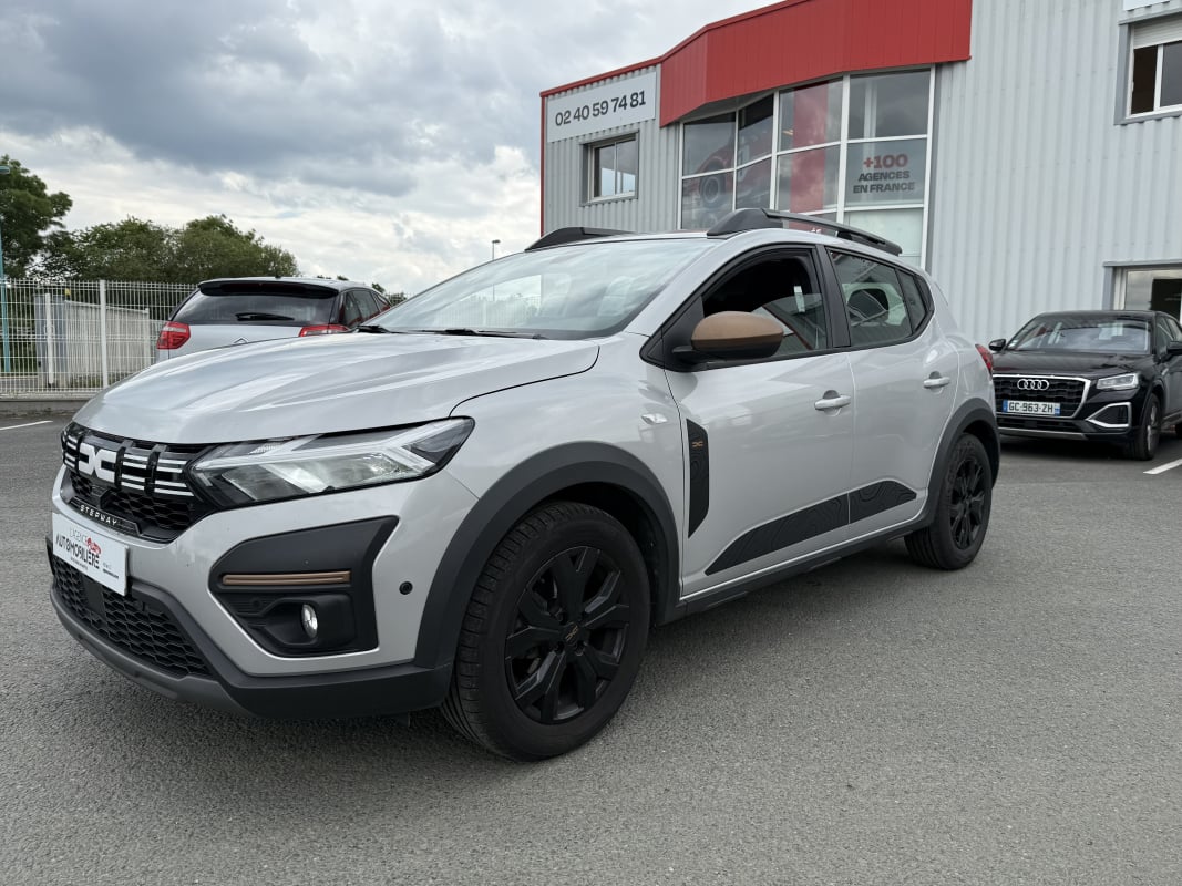 Dacia Dacia Sandero SANDERO III (2) 1.0L 100CH GPL STEPWAY EXTREME — 1