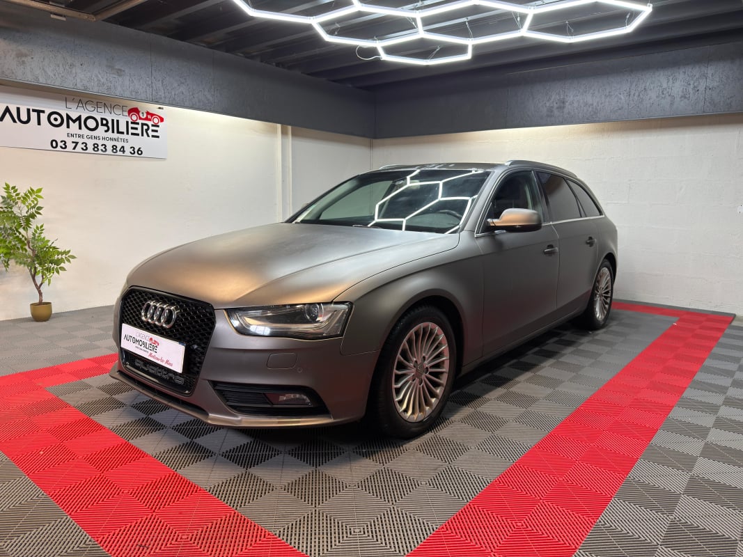 Audi A4 (B8) 2.0 TDI 150 Ambition Luxe quattro - Garantie 12 mois