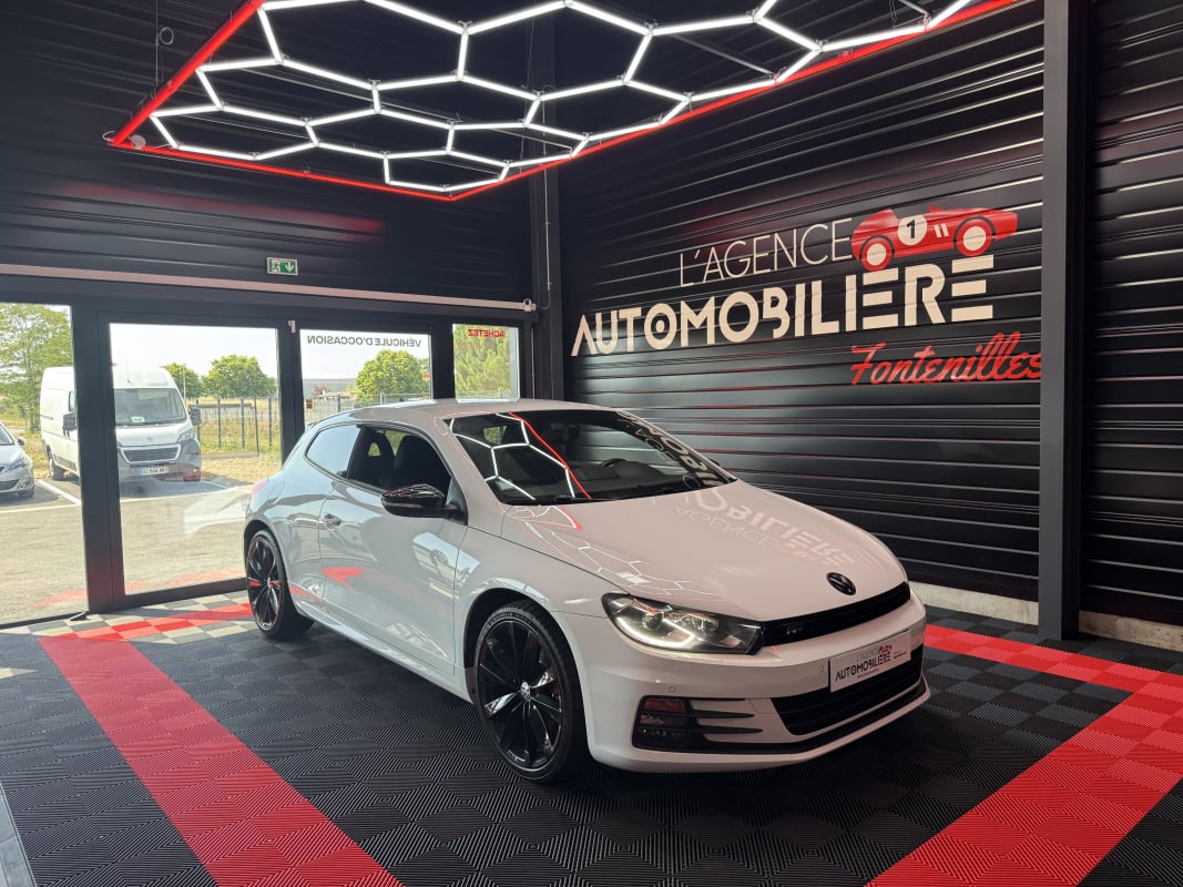 Volkswagen Scirocco 2.0 TSI 180 R-Line Ultimate Garantie 12mois — 2
