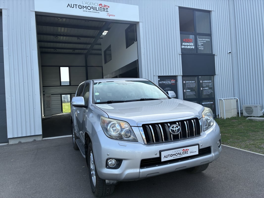 Toyota Land Cruiser 3.0 D-4D KDJ 150 Légend 60th Anniversarry 190ch BVA — 1