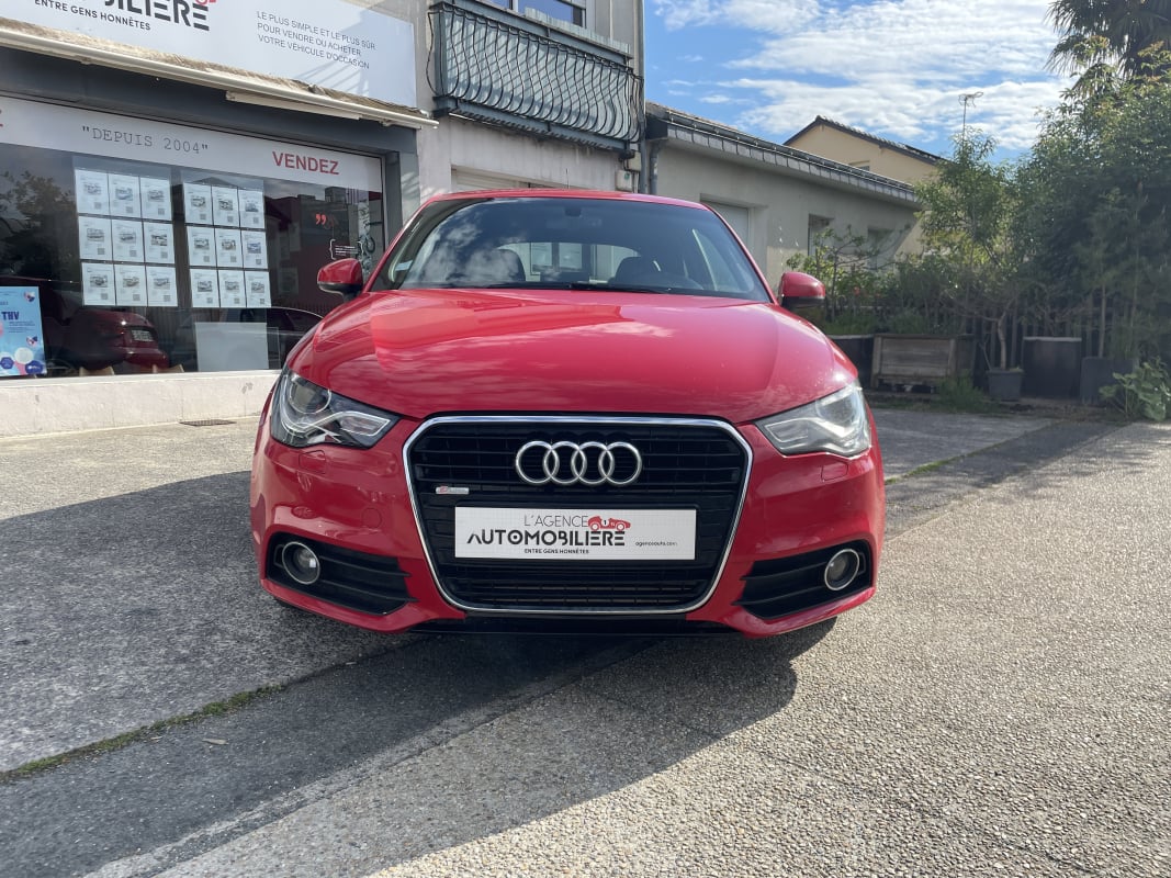 Audi A1 1.6 TDI 105 cv S-Line — 2