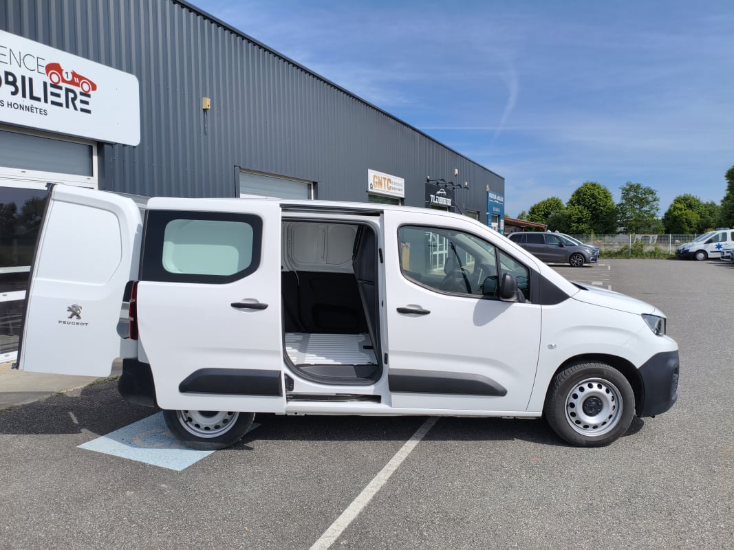 Peugeot Partner III 1.5L BLUEHDI 130CH S&S STANDARD 650KG PREMIUM — 19