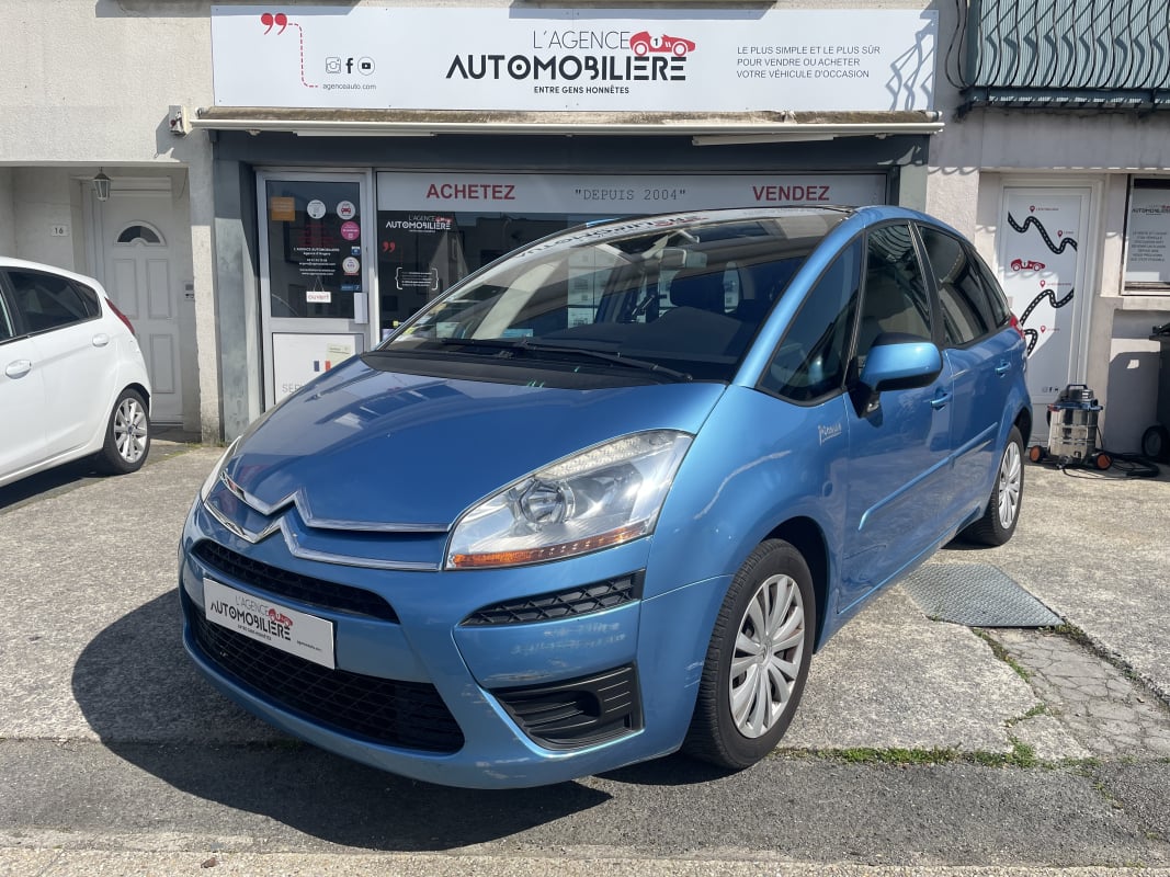 Citroen C4 Picasso 1.6 HDi 110 cv Boîte auto - Pack Ambiance - Toit panoramique — 1