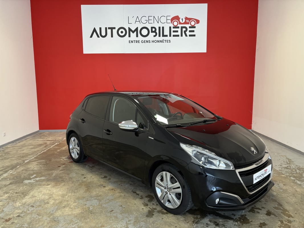 Peugeot 208 208 PURETECH 82 STYLE 5P + COURROIE FAITE + APPLE CARPLAY — 1