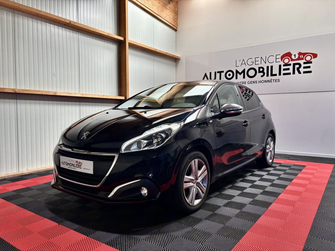 Peugeot 208 1.2 PURETECH 82 STYLE 5P (Distribution faite) — 1
