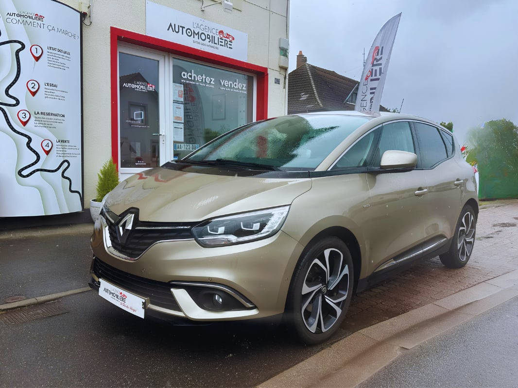 Renault Scenic IV (4) 1.6 dCi 130ch Energy Bose Edition — 1