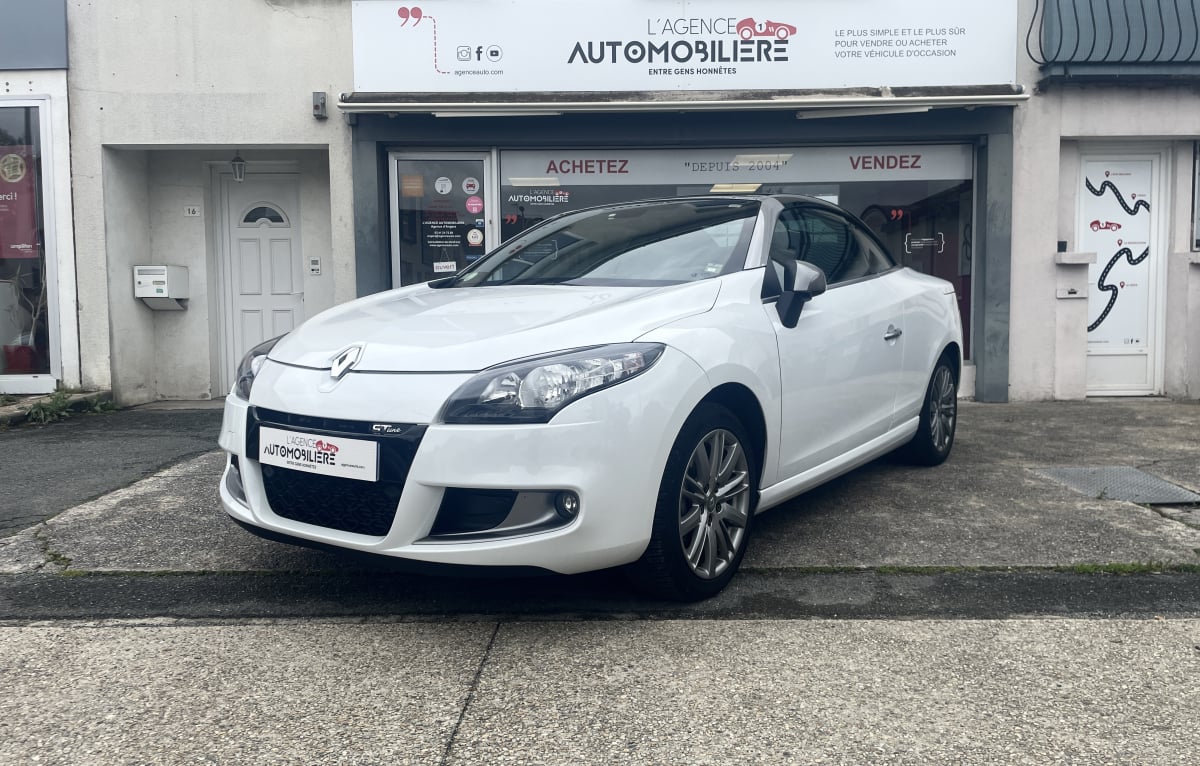Renault Megane III Phase 2 Coupé Cabriolet 1.9 dCi 130cv GT Line - Suivi Complet — 2