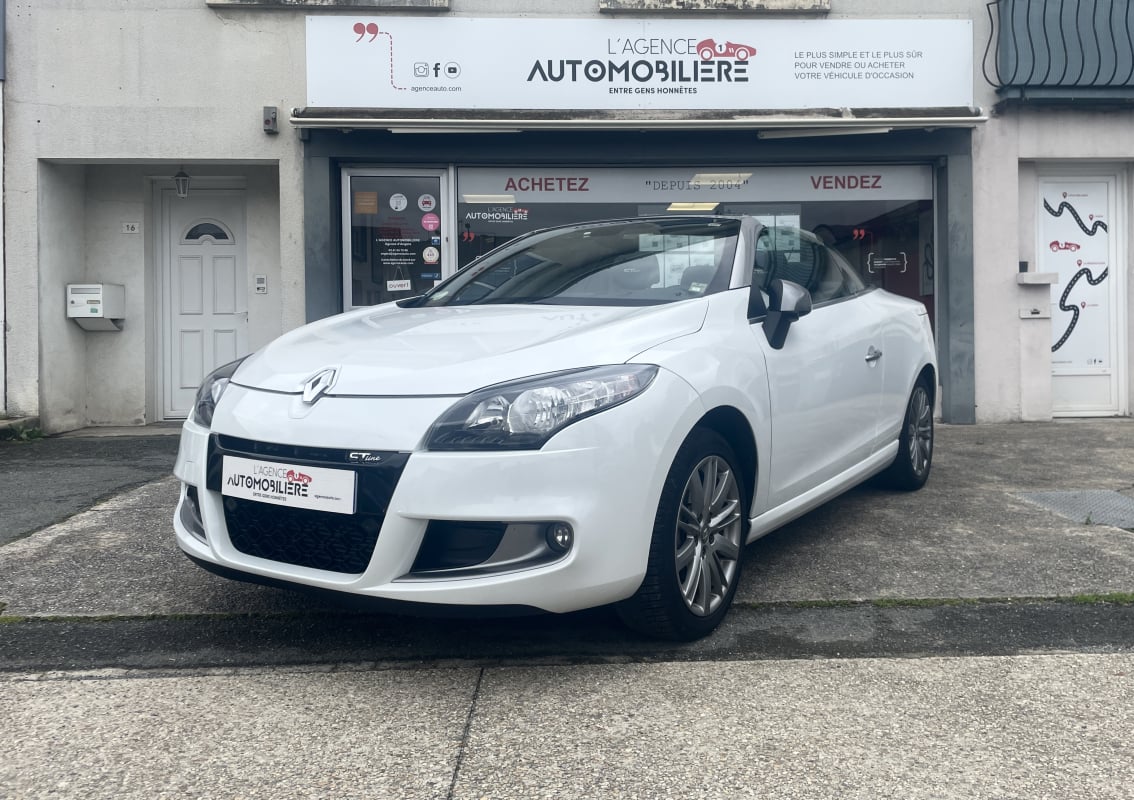 Renault Megane III Phase 2 Coupé Cabriolet 1.9 dCi 130cv GT Line - Suivi Complet