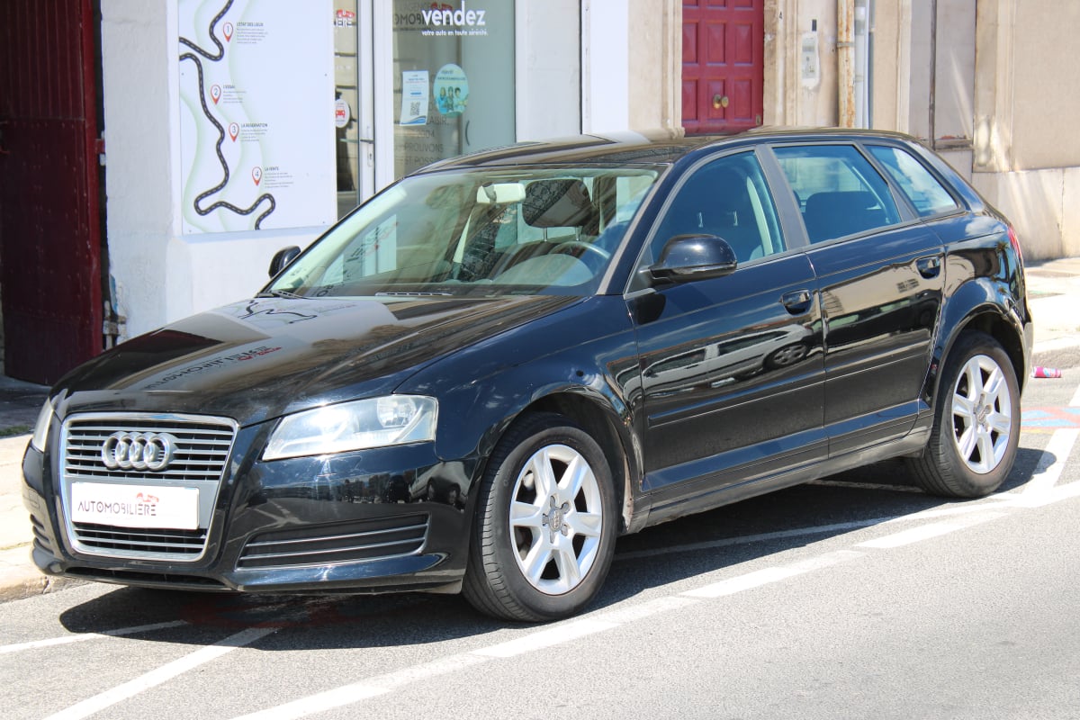 Audi A3 SPORTBACK 1.6 TDI 105 AMBIENTE START-STOP ( Clim, Roue de secours... ) — 1
