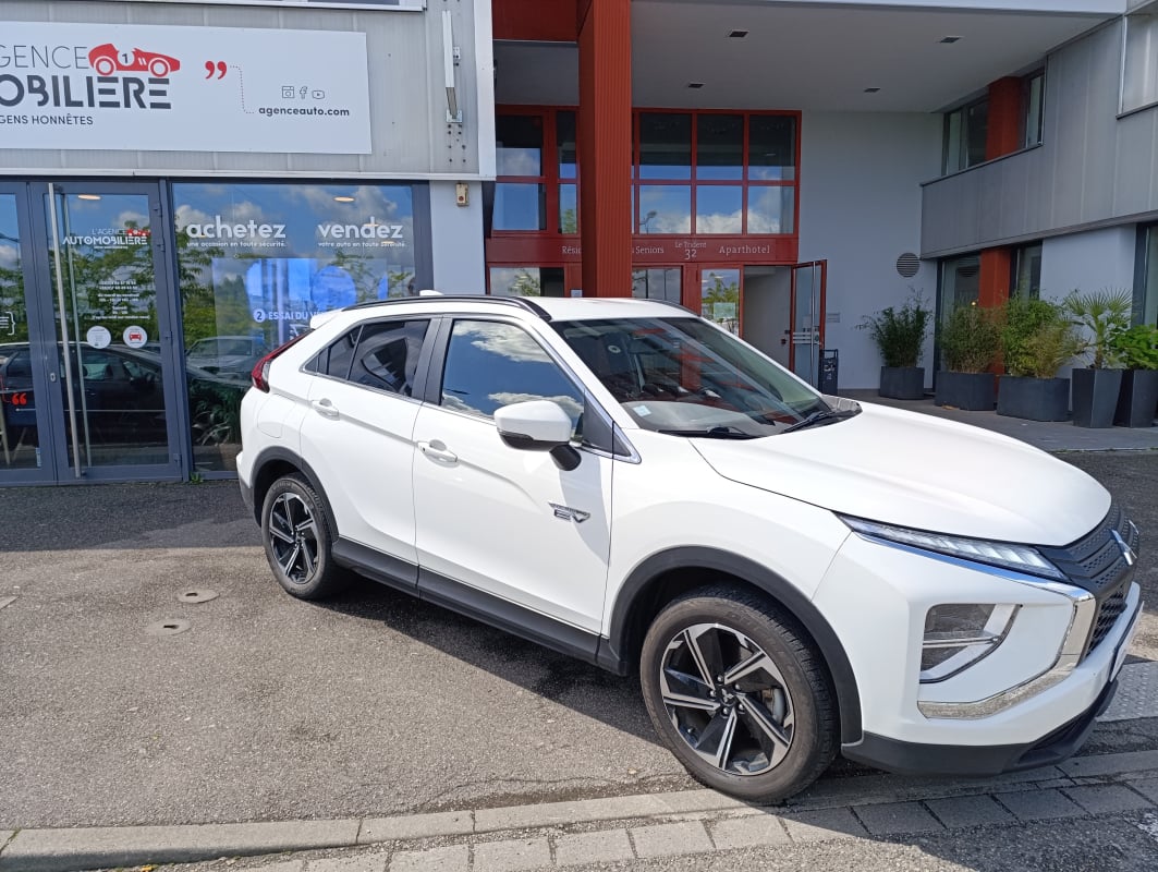 Mitsubishi Eclipse Cross II 2.4 MIVEC PEHV 188 cv 4WD BVA INTENSE STYLE