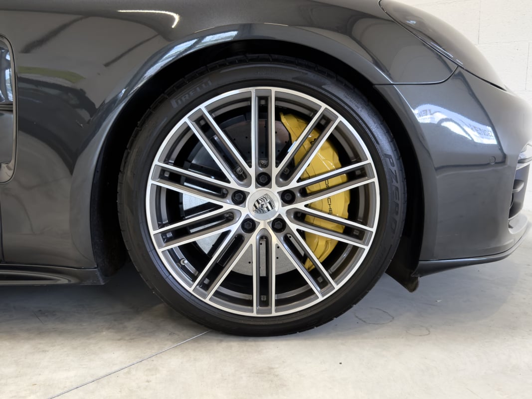 Porsche Panamera Turbo S Hybrid Sport Turismo V8 680 – Française 28K Options Roues Ar. Dir. TO Sport Design PDLS+ Soft Close Cam 360 PPF — 40