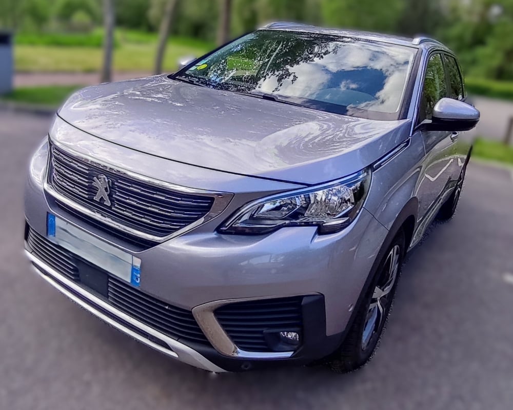 Peugeot 5008 Allure Business•7 place •Caméra 360 — 2