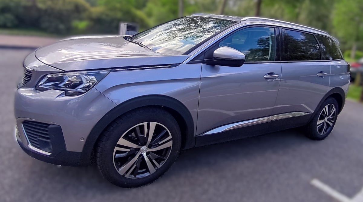 Peugeot 5008 Allure Business•7 place •Caméra 360 — 1