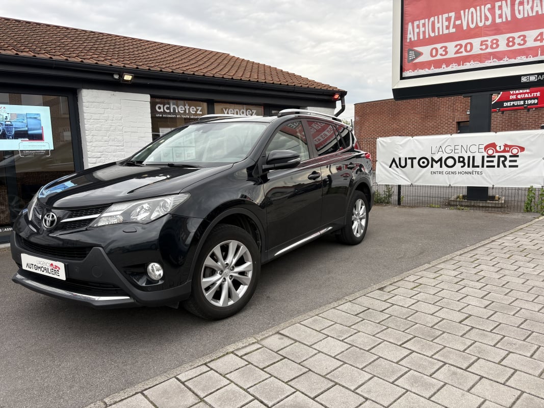 Toyota RAV4 IV 150 D-4D FAP LOUNGE 4WD TOIT OUVRANT CAMERA — 1