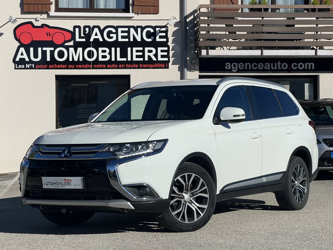 Mitsubishi Outlander 2.2 150ch INTENS NAVI 7PL 4WD — 1