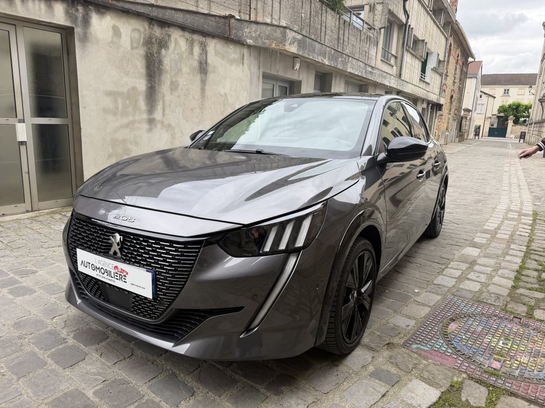Peugeot 208 1.2 PureTech 12V S&S 100 cv GT line — 1