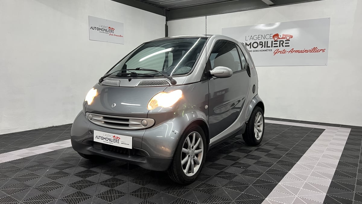 Smart Smart Fortwo 2 45KW COUPE 0,7 61ch PASSION — 1