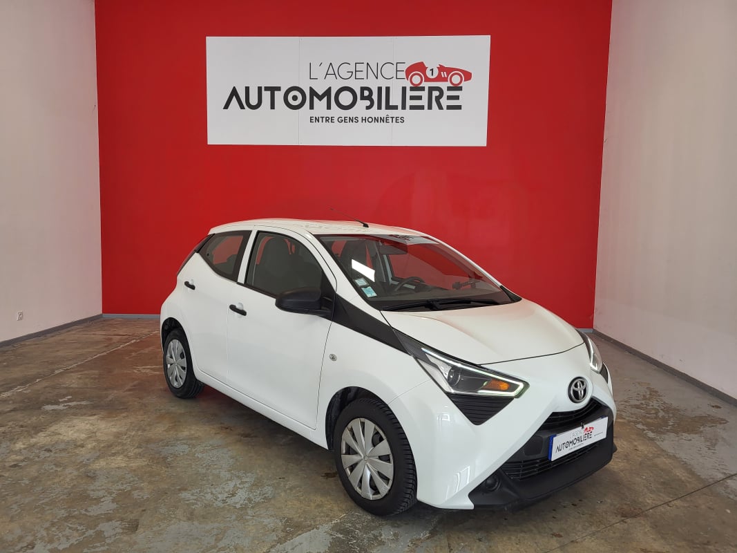 Toyota Toyota Aygo 2 TOYOTA AYGO II (2) 1.0 VVT-I 72 X-PRO 5P