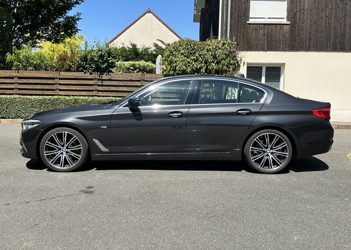 BMW Série 5 (G30) 530DA 265 XDRIVE LUXURY — 2
