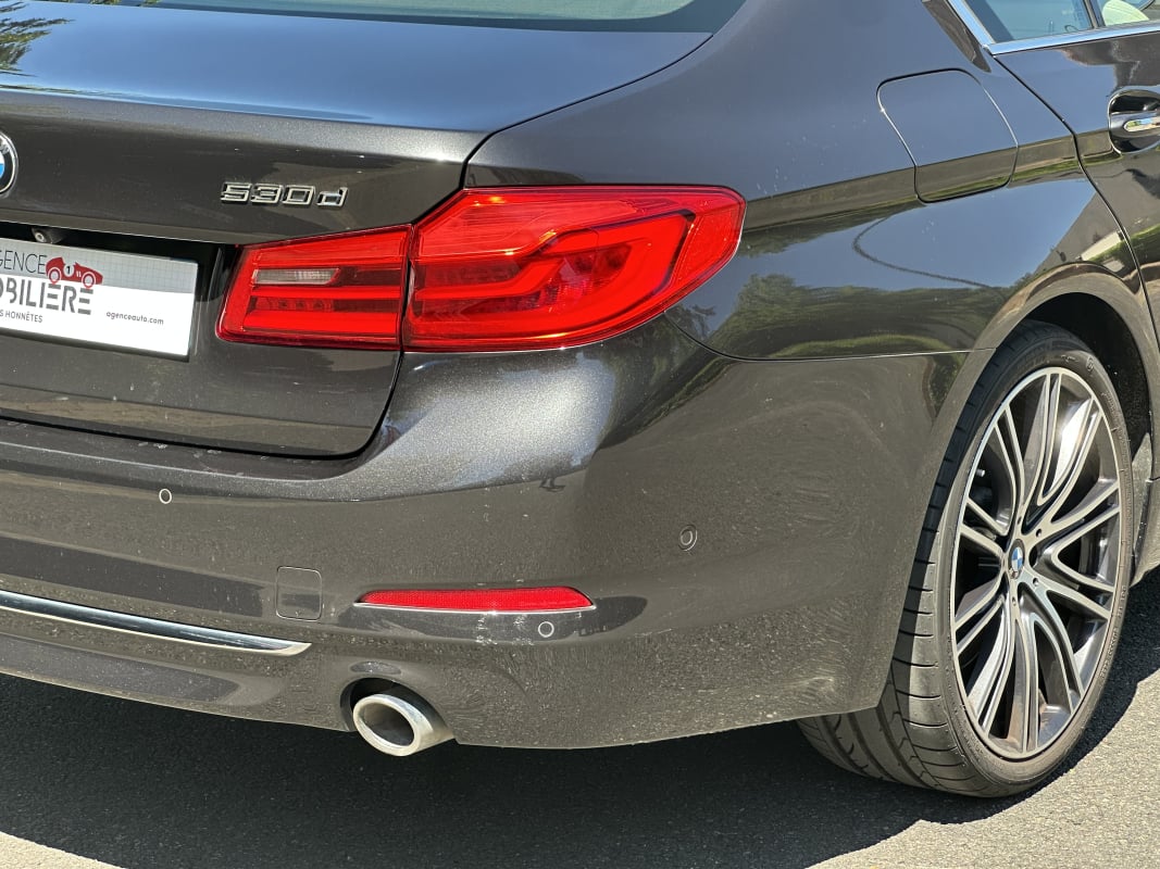 BMW Série 5 (G30) 530DA 265 XDRIVE LUXURY — 40