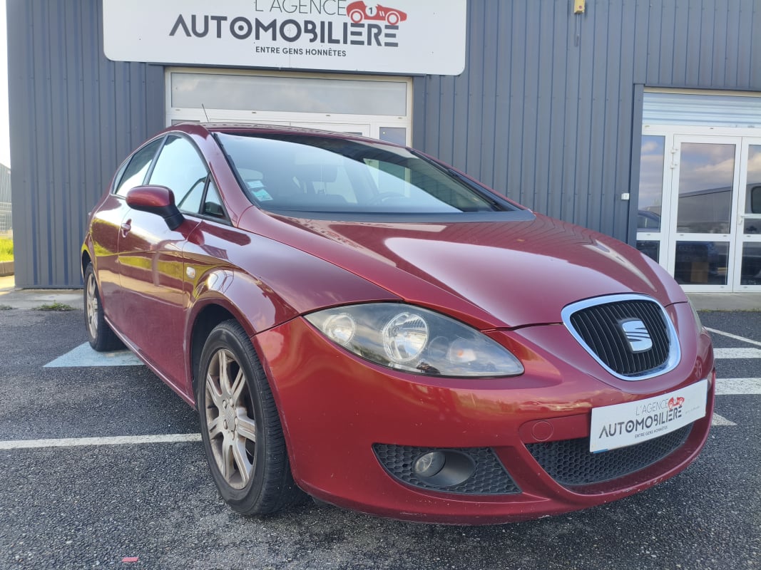 Seat Leon II 1.9L TDI 105CH STYLANCE — 1