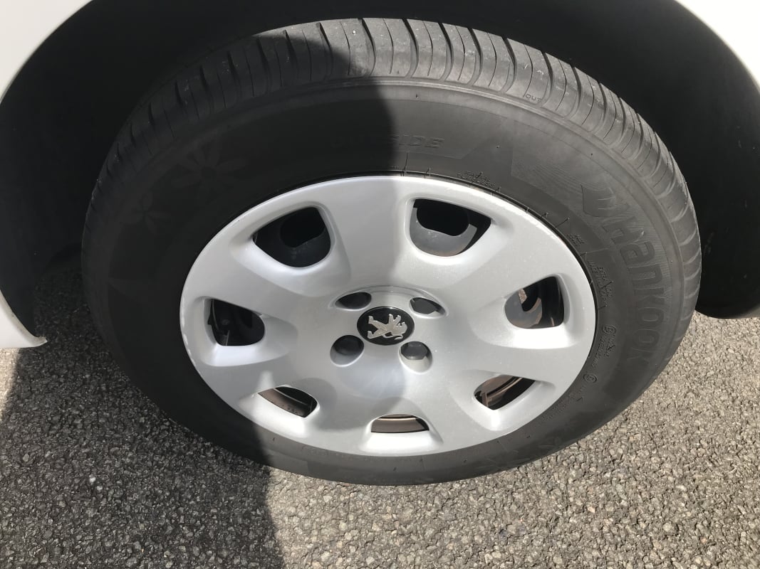 Peugeot Partner L1 600kg 1.6 Blue Hdi Fourgon 99 cv premium pack — 34