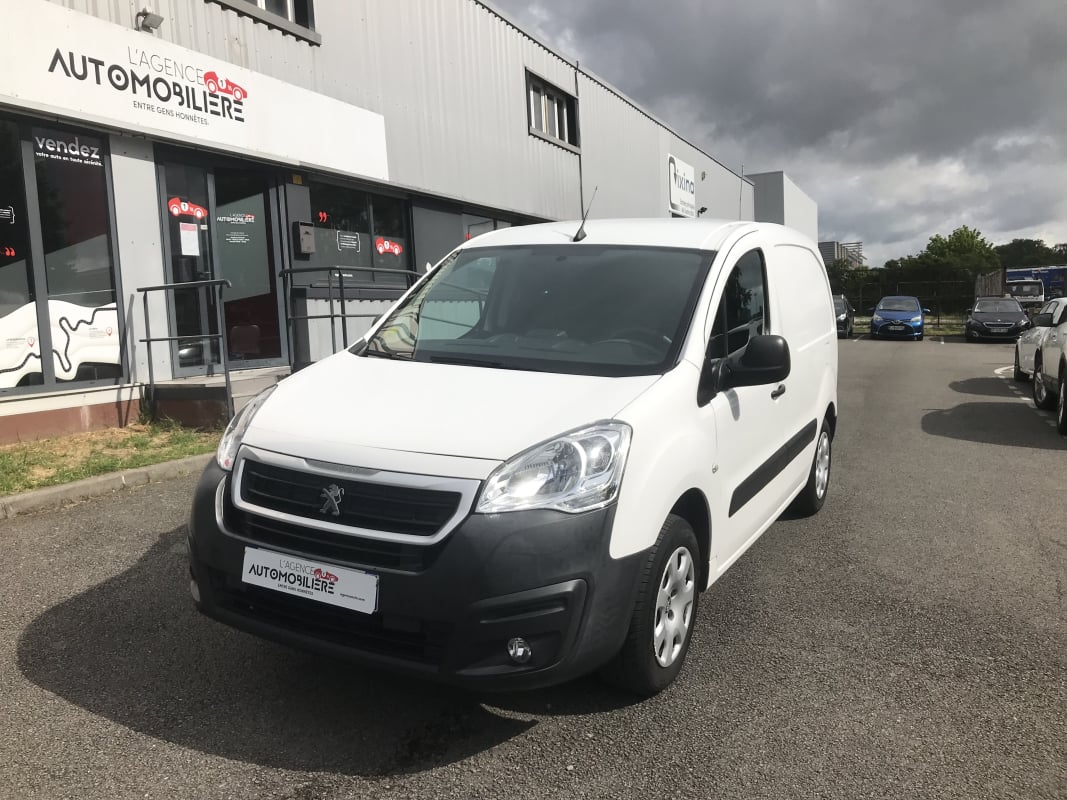 Peugeot Partner L1 600kg 1.6 Blue Hdi  Fourgon 99 cv premium pack