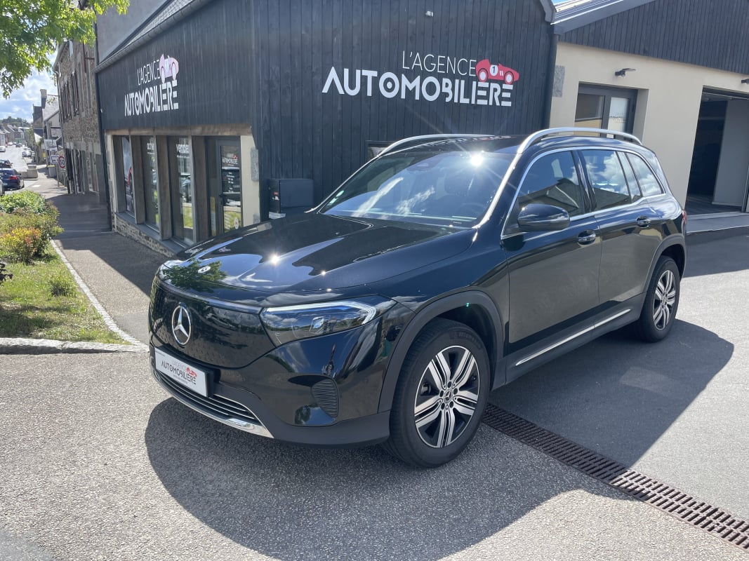 Mercedes-Benz EQB 250 + EDITION 7 PLACES — 1