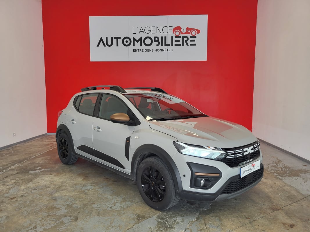 Dacia Sandero STEPWAY 1.0 ECO-G 100 EXTREME + ATTELAGE + CARPLAY