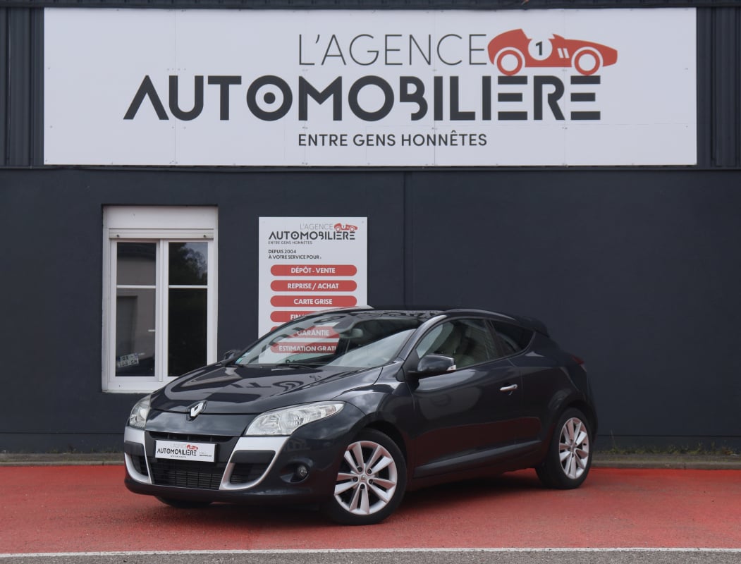 Renault Megane coupe III Coupé 1.9 dCi 131 (1ère main, suivi complet, Toit pano, Sièges chauffants...) — 1