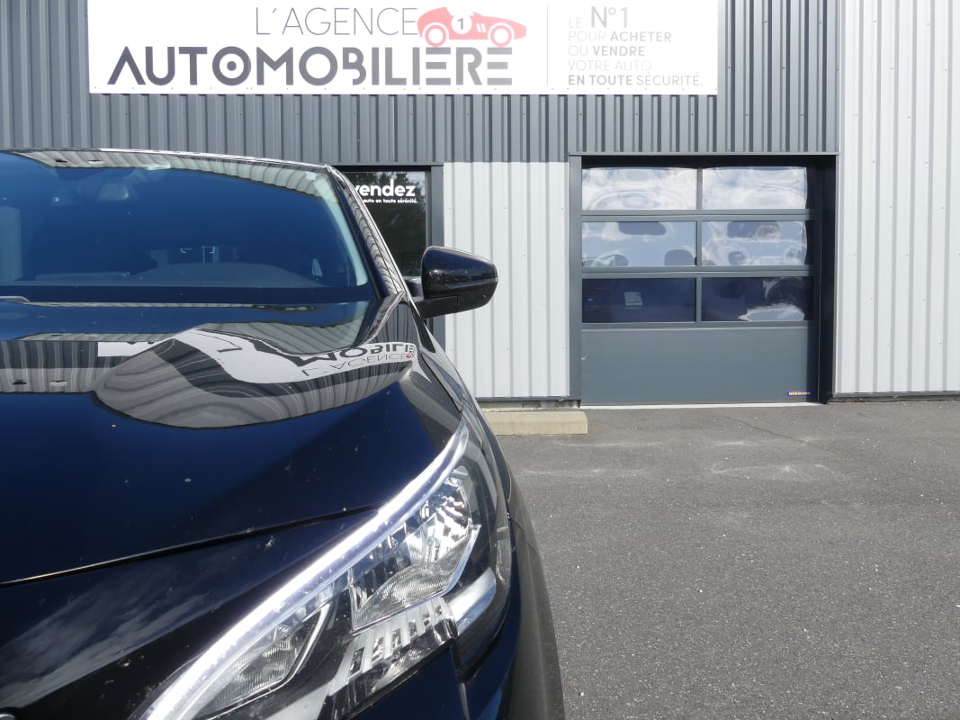 Peugeot 3008 1.5 hdi 130 cv BUSINESS — 35