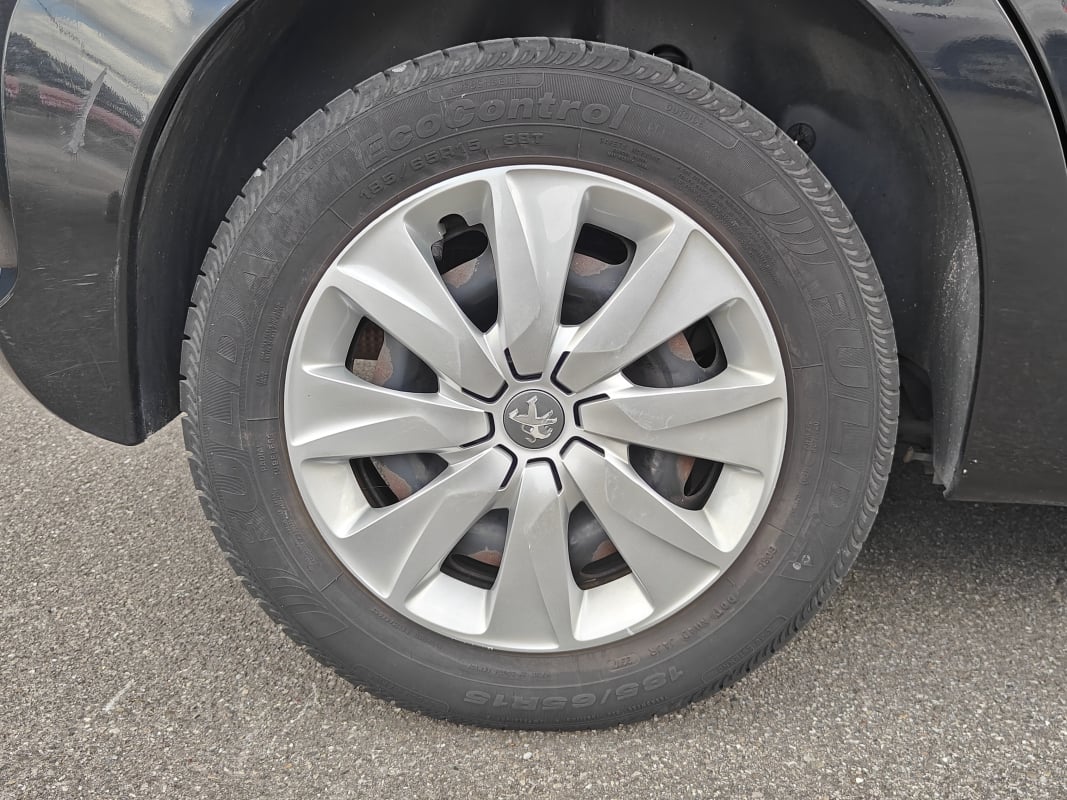 Peugeot 207 1.4 VTi 16v Active 5p 95CH — 35
