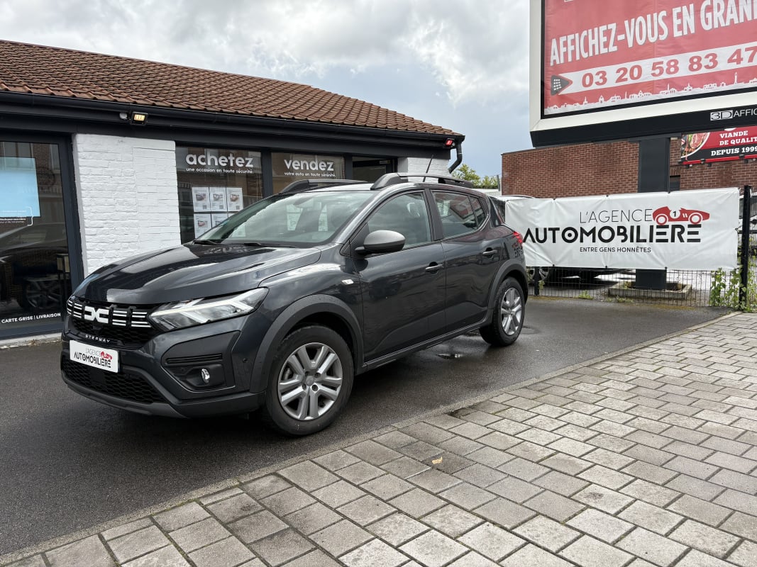 Dacia Sandero III(2) STEPWAY 1.0 ECO-G 100 EXPRESSION GPS CAMERA GARANTIE — 1