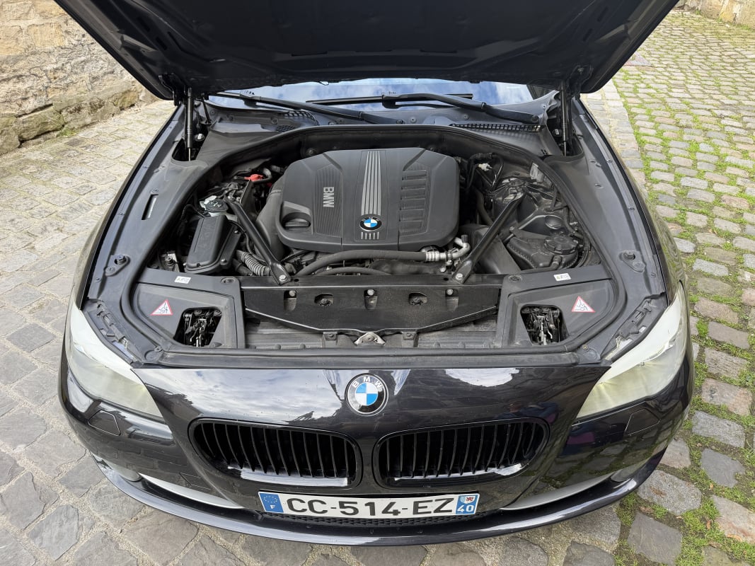 BMW Série 5 530d 3.0 d DPF 24V 258 cv Boîte auto luxury garantie 6 mois — 25