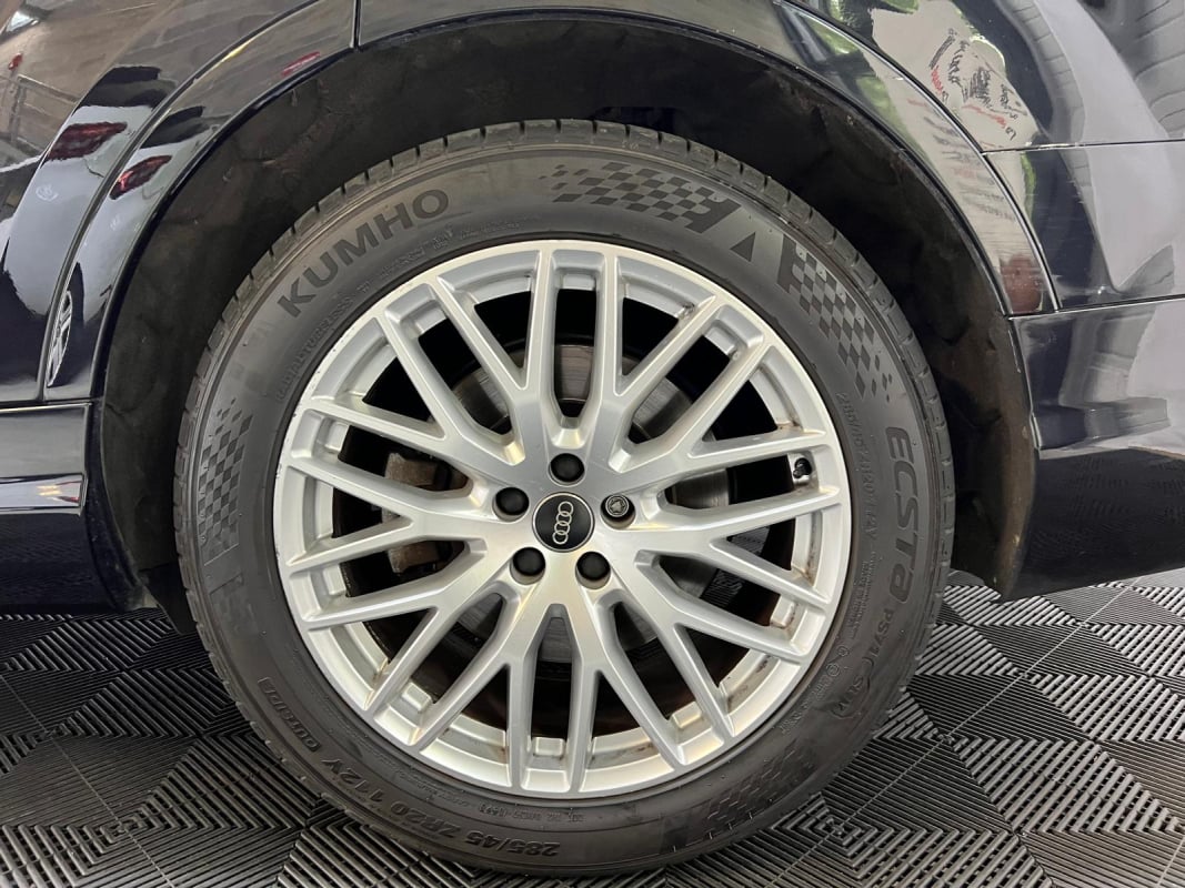Audi Q7 3.0 TDI 272ch Quattro Avus 7 Places — 31