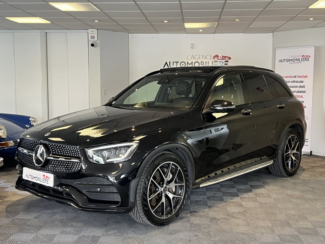 Mercedes-Benz Classe GLC 300DE 306CV 4MATIC Amg Line Toit Ouvrant - Caméra 360 - Buremester - Attelage - CarPlay