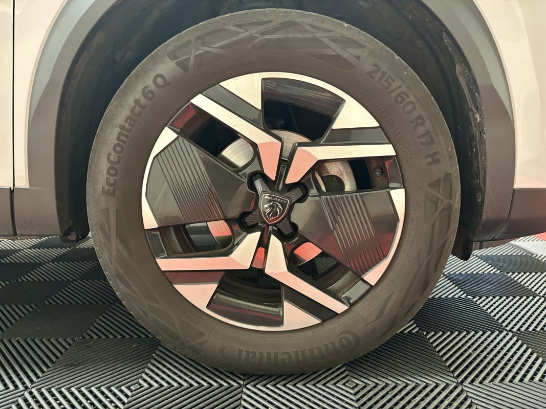 Peugeot 2008 II (2) 1.2 PURETECH 130 S&S GT EAT8 (Attelage amovible) — 24