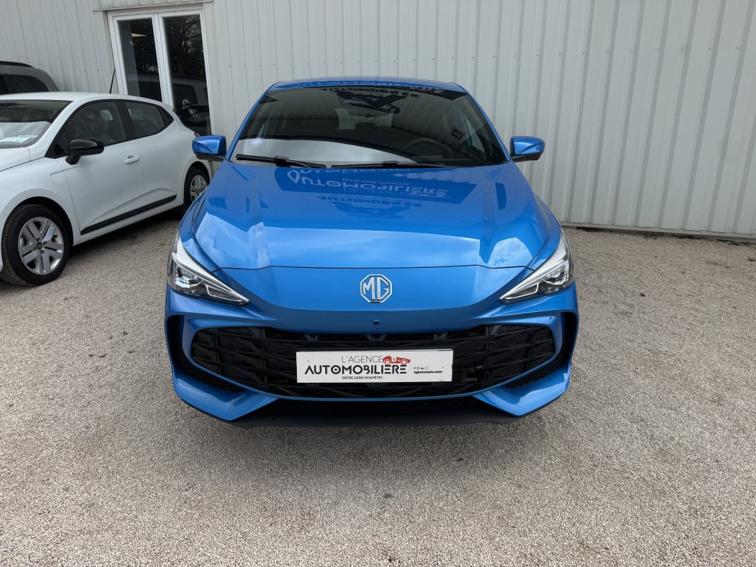 MG MG3 1.5 HYBRID+ - 195cv LUXURY — 2