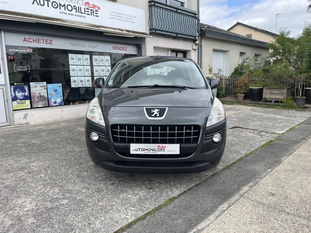 Peugeot 3008 1.6 HDi Boite auto 110 cv Business - Distribution à jour — 2