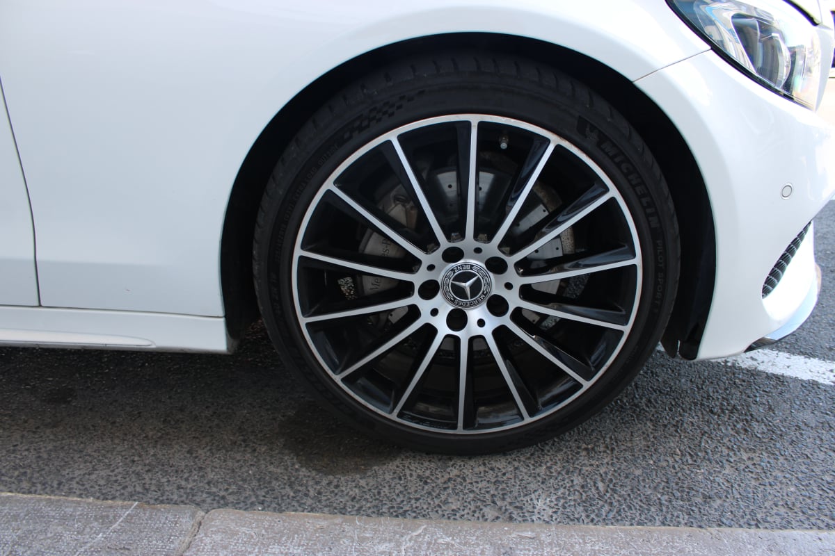 Mercedes-Benz Classe C 2.2 220 D 170 SPORT LINE 9G-TRONIC BVA ( Caméra 360°, Entretien Mercedes, Sièges électriques ... ) — 30