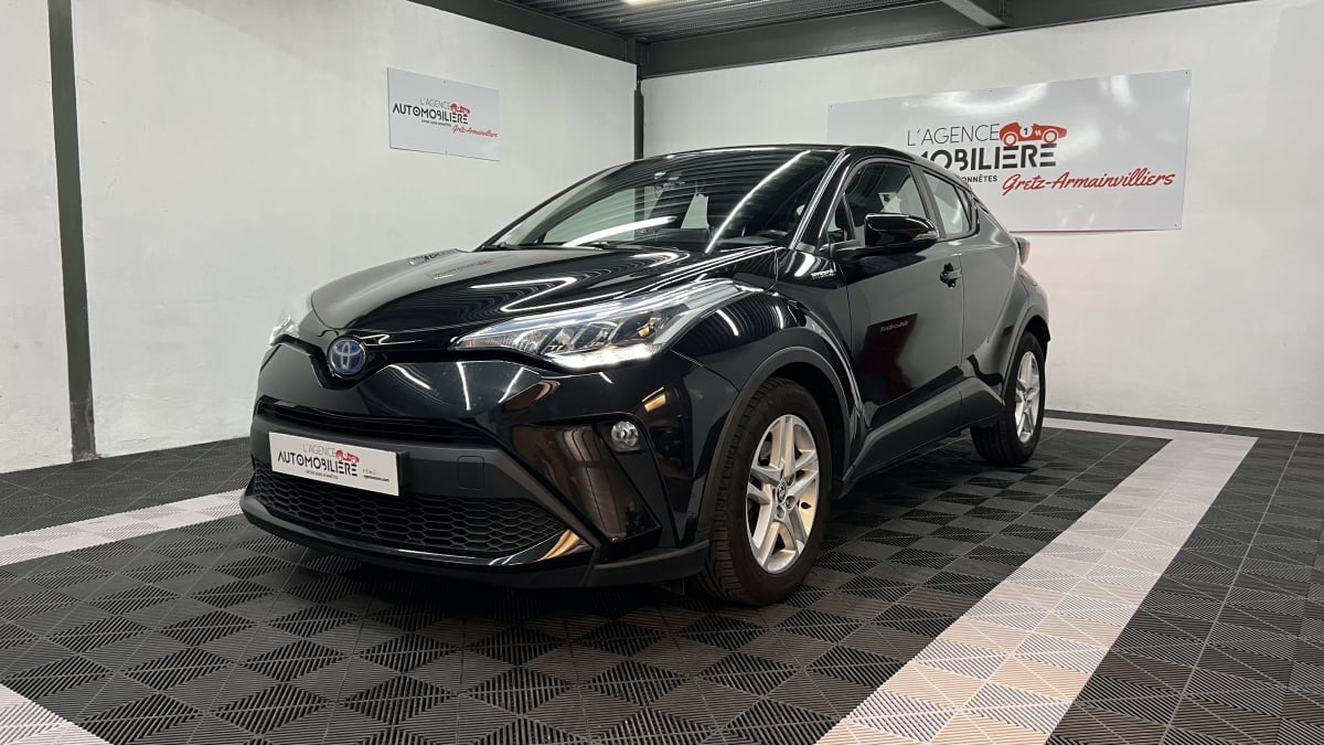 Toyota C-HR 1.8 HYBRIDE 122 5CV DYNAMIC — 1