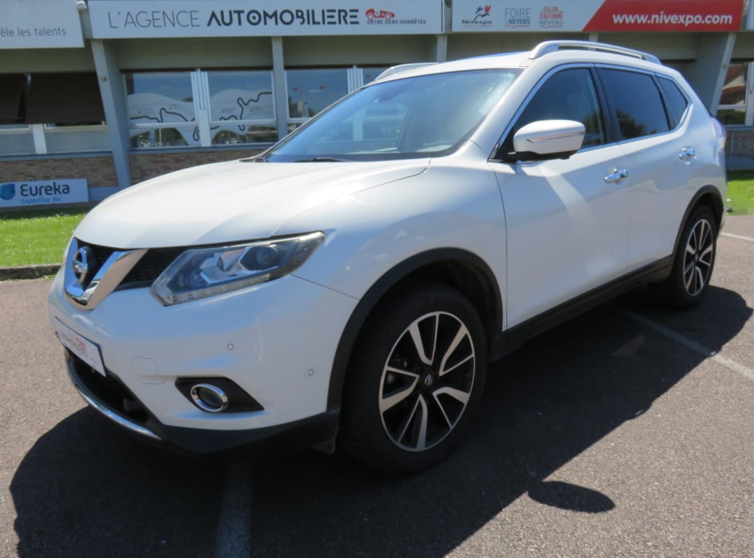 Nissan X-Trail 1.6 dCi 130ch Tekna / Historique d'entretien complet / Moteur à chaine. — 1