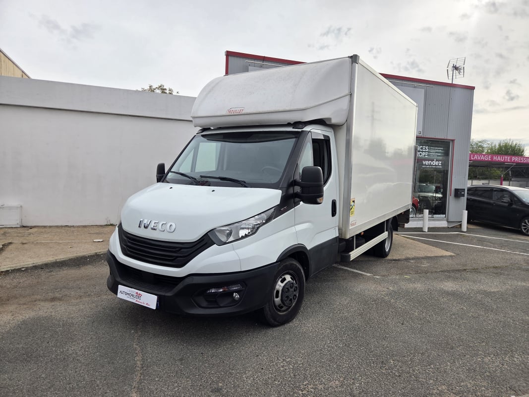Iveco 35C16 VI Châssis Cabine Phase 3 35C16 V20 TOR 3.0 D 160 cv TVA RECUPERABLE