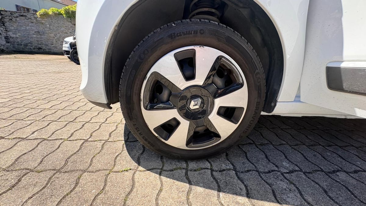 Renault Renault Twingo 3 1.0 SCe 70 Limited — 16