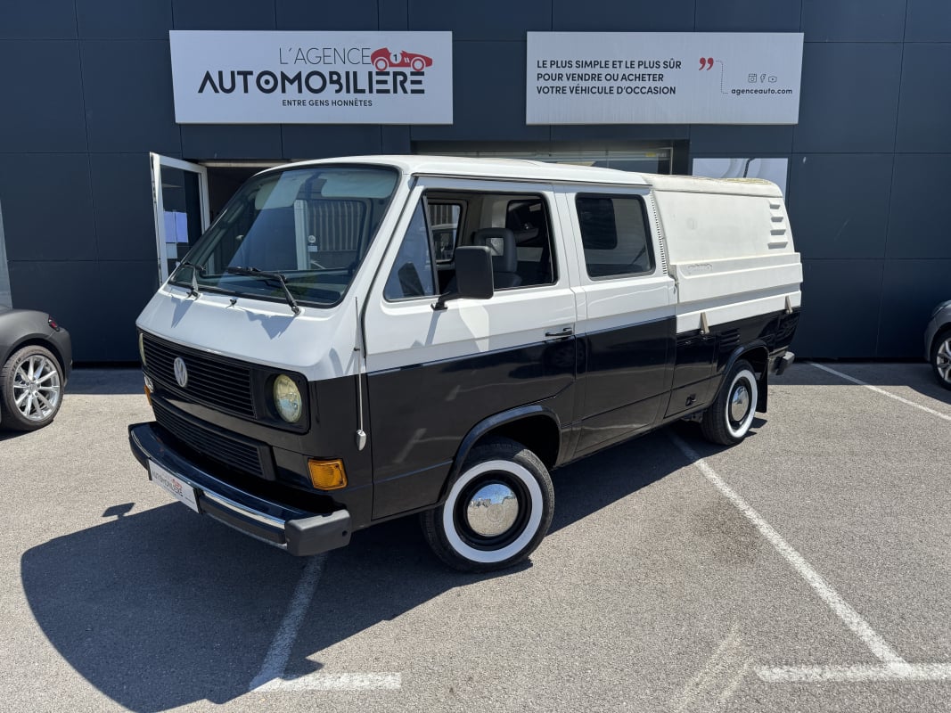 Volkswagen Transporter T3 1.6l TD 70cv boite 4 Doka restauré avec ridelles