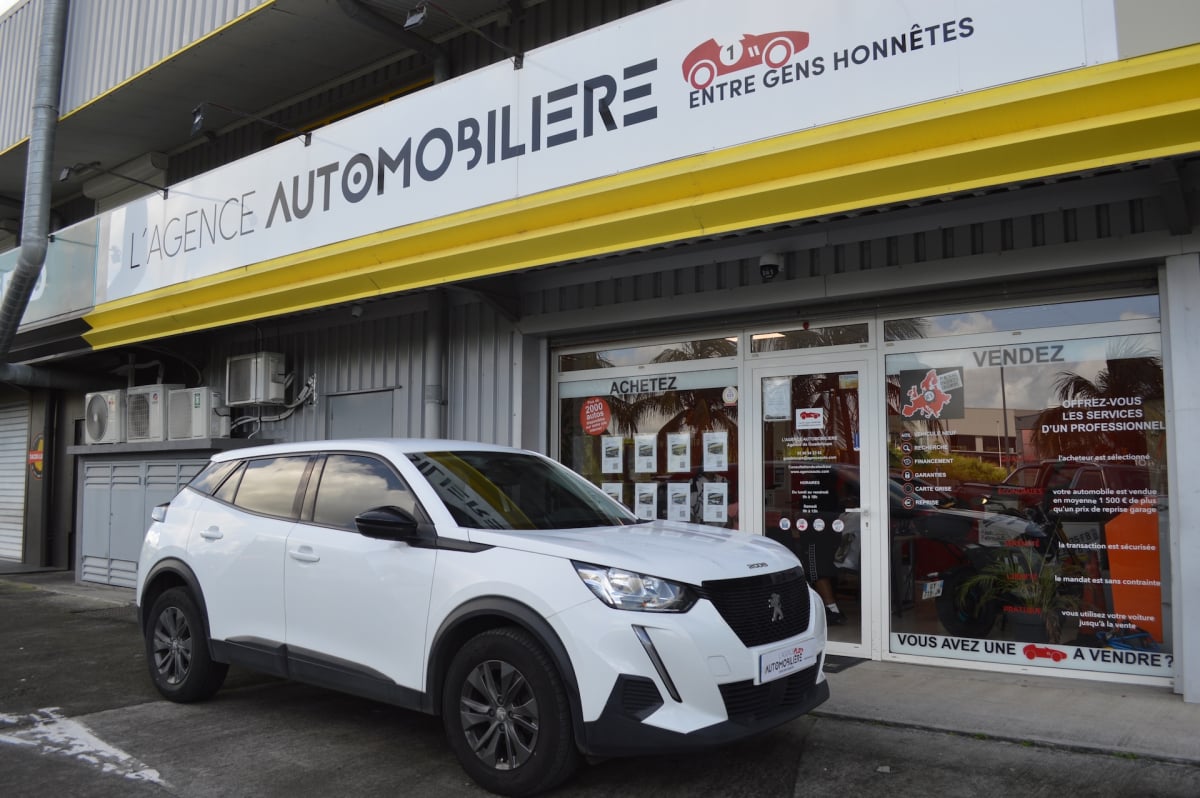 Peugeot 2008 2008 1.2 PureTech 100ch S&S Style — 1