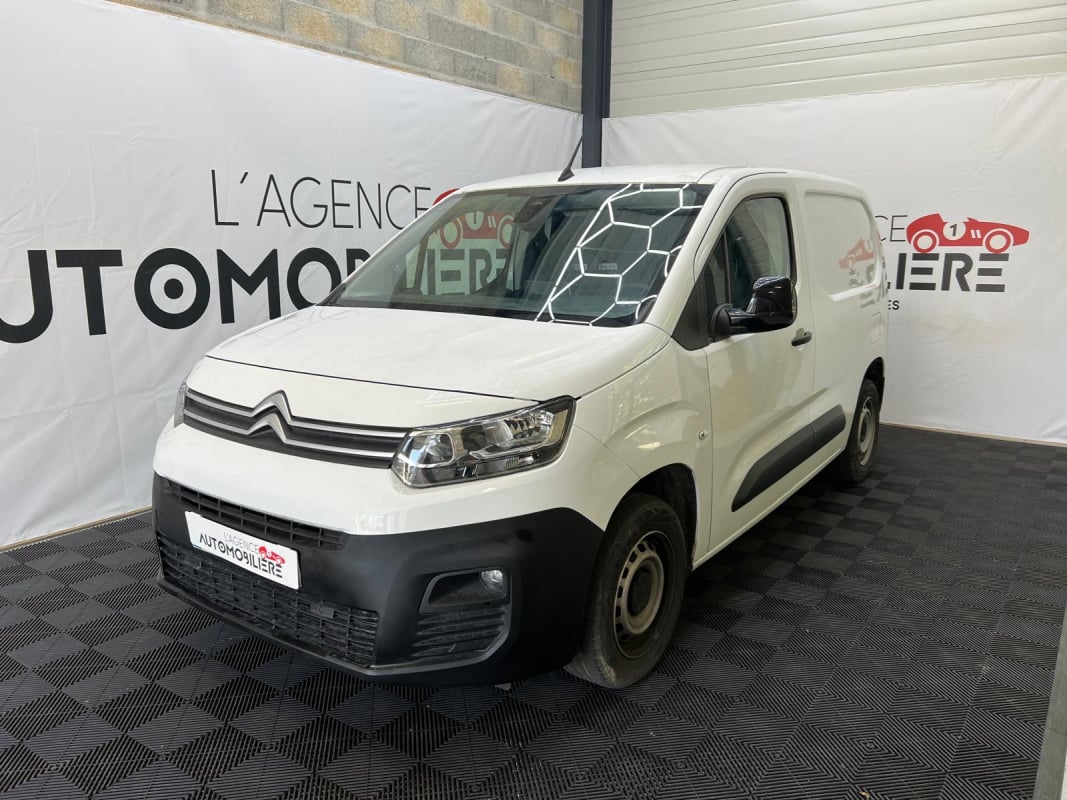 Citroen Berlingo M 650 BLUEHDI 100 S&S BVM6 DRIVER — 1