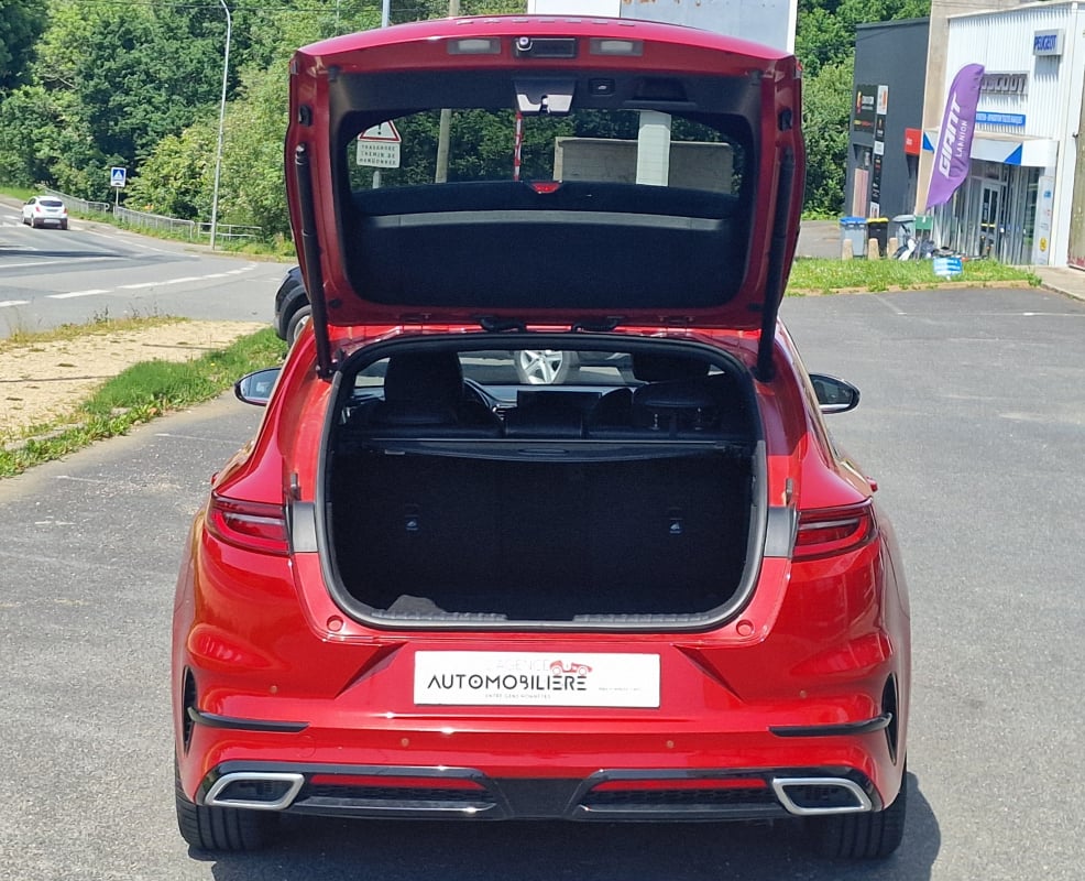 Kia Pro Ceed 1.6 CRDI 136 CH GT LINE PREMIUM — 37