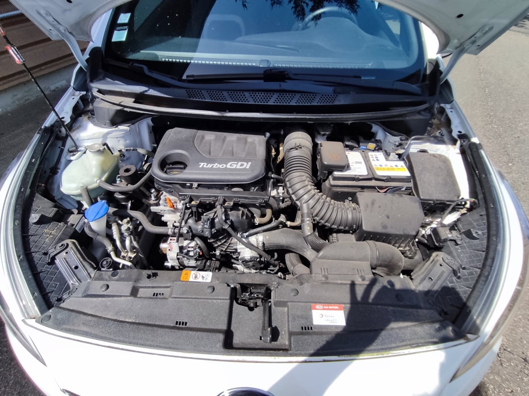 Kia Ceed T-GDI GT LINE — 40